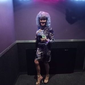 Meet your Posher, Suzanne